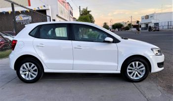 Volkswagen Polo Comfortline 2013 lleno