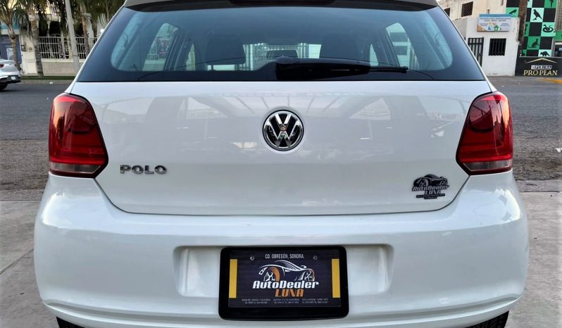 Volkswagen Polo Comfortline 2013 lleno