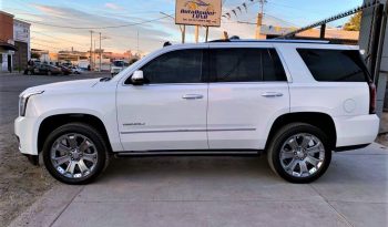GMC Yukon Denali 2016 lleno