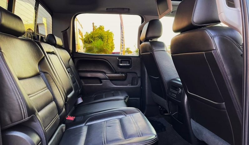 GMC Sierra Denali 2018 lleno
