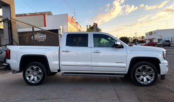 GMC Sierra Denali 2018 lleno