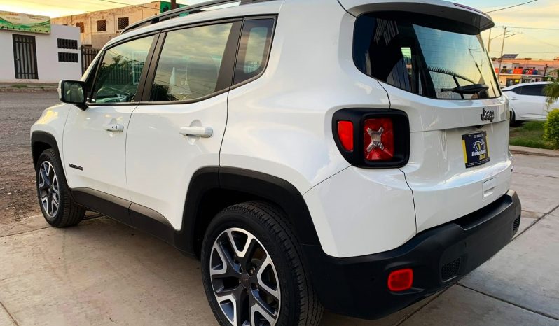 Jeep Renegade Latitude 2022 lleno