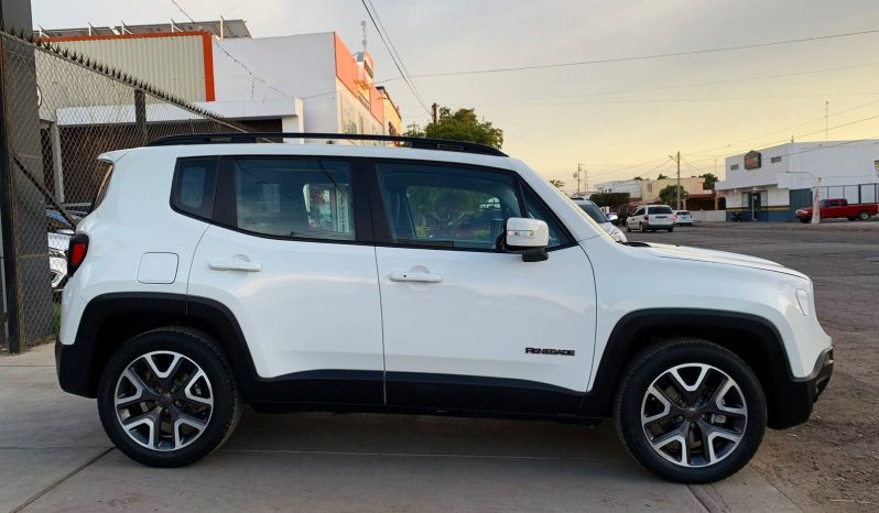 Jeep Renegade Latitude 2022 lleno