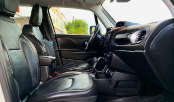 Jeep Renegade Latitude 2022 lleno