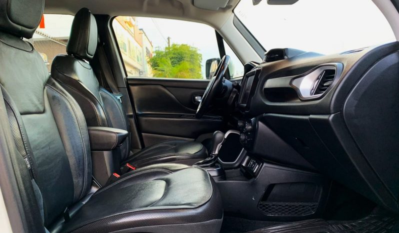 Jeep Renegade Latitude 2022 lleno