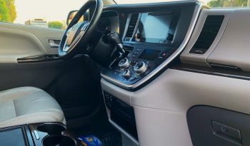 Toyota Sienna XLE 2017 lleno