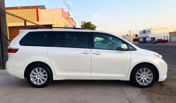 Toyota Sienna XLE 2017 lleno
