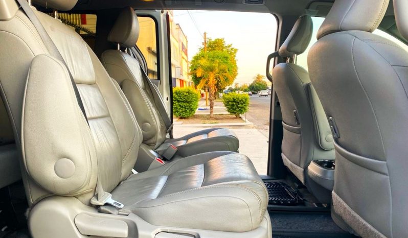 Toyota Sienna XLE 2017 lleno
