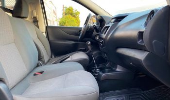 Nissan NP 300 Chasis 2020 lleno