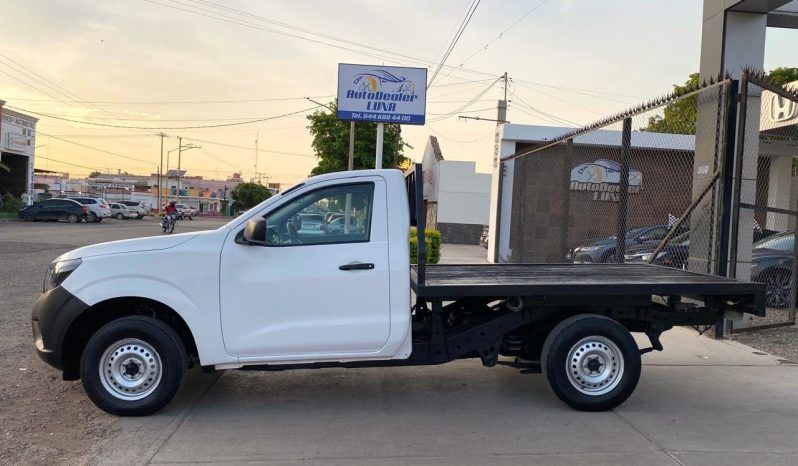Nissan NP 300 Chasis 2020 lleno