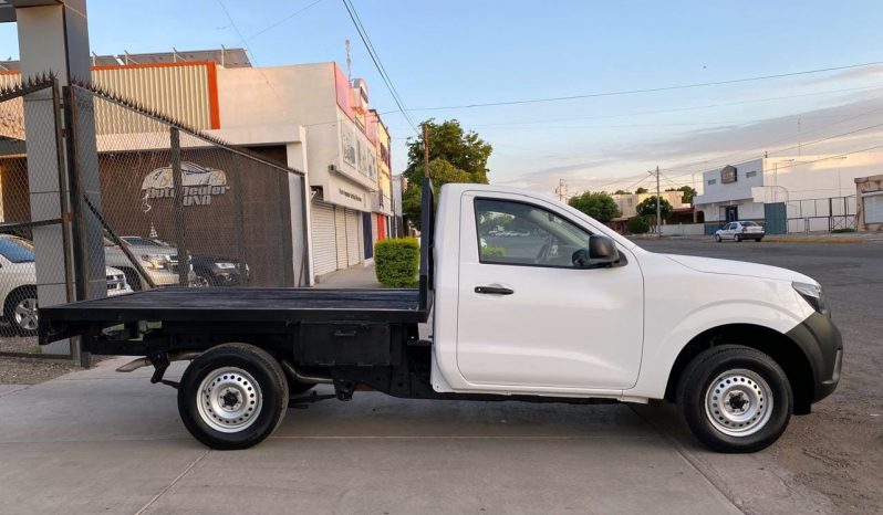 Nissan NP 300 Chasis 2020 lleno