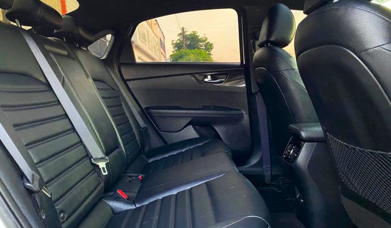 Kia Forte GT Line 2023 lleno