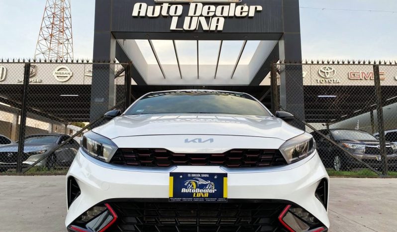 Kia Forte GT Line 2023 lleno