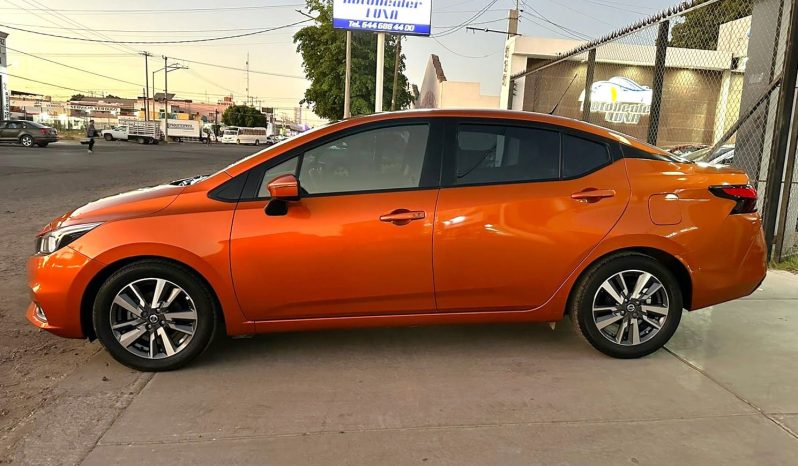 Nissan Versa Advance 2020 lleno
