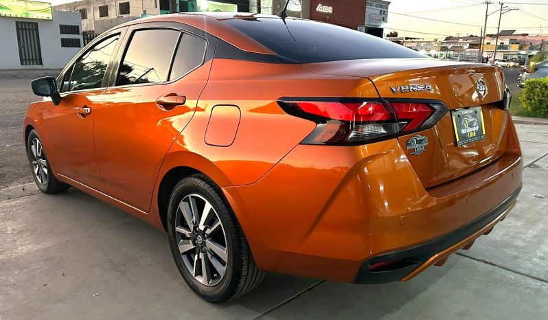 Nissan Versa Advance 2020 lleno