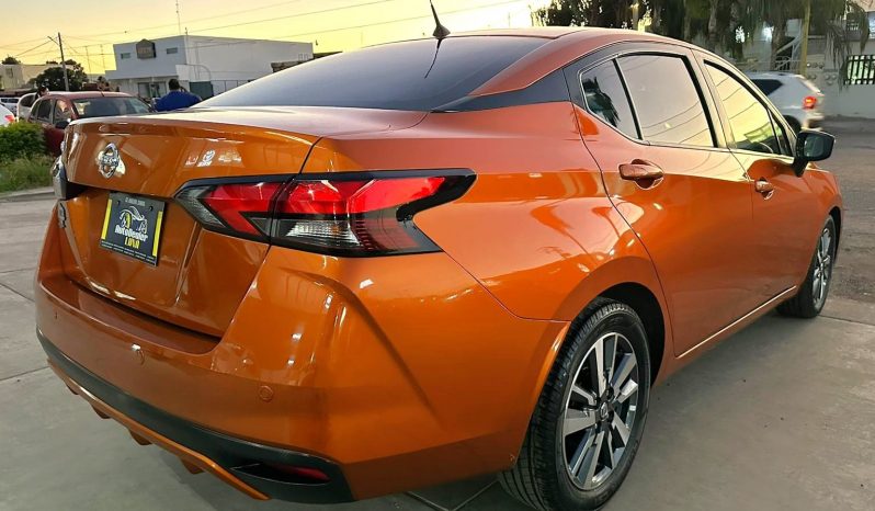 Nissan Versa Advance 2020 lleno