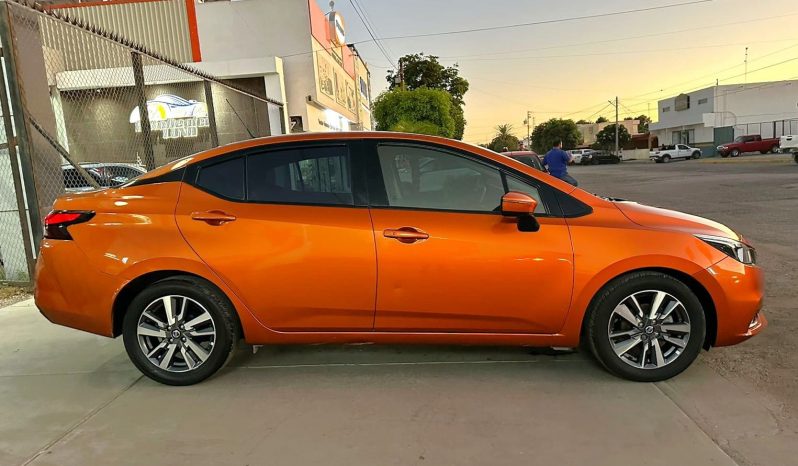 Nissan Versa Advance 2020 lleno