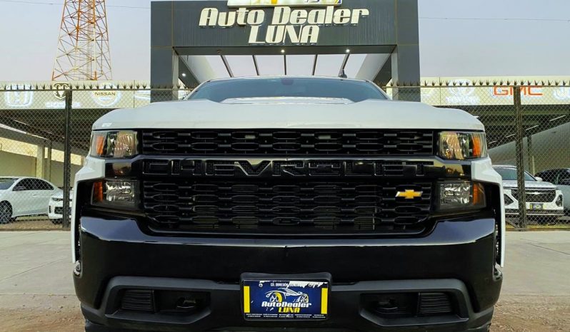 Chevrolet Silverado Crew Cab 4×4 2020 lleno