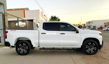 Chevrolet Silverado Crew Cab 4×4 2020 lleno