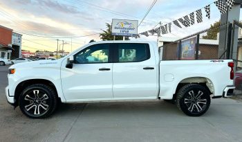 Chevrolet Silverado 4×4 2021 lleno