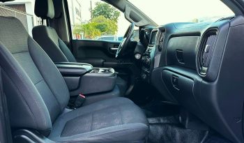 Chevrolet Silverado 4×4 2021 lleno