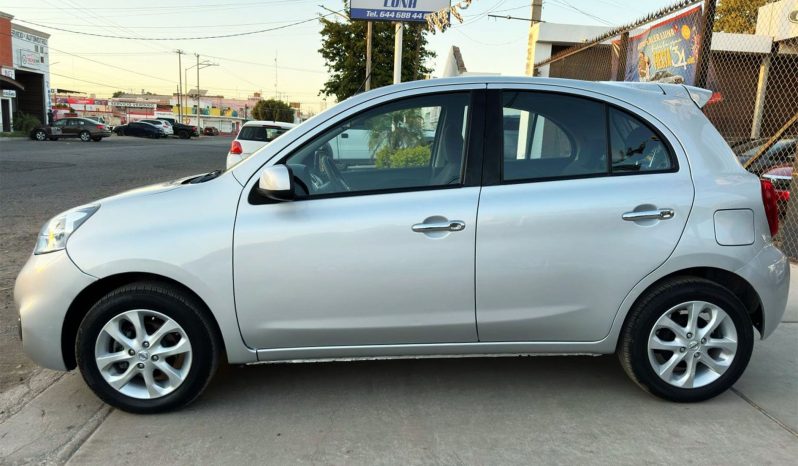 Nissan March Advance 2016 lleno