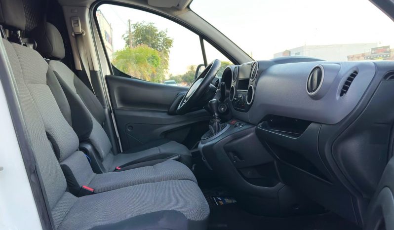 Peugeot Partner Maxi 2017 lleno