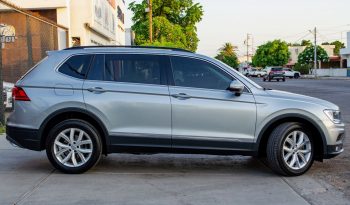 Volkswagen Tiguan Comfortline 2021 lleno