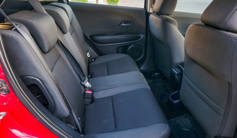 Honda HR-V Uniq 2020 lleno