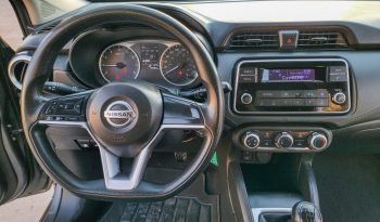 Nissan Versa Sense 2022 lleno