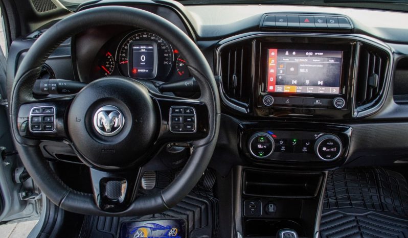 Dodge Ram 700 Laramie 2023 lleno