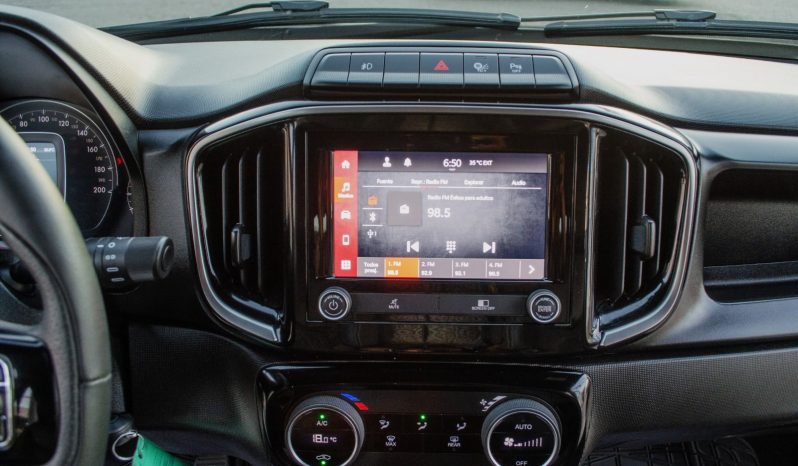 Dodge Ram 700 Laramie 2023 lleno