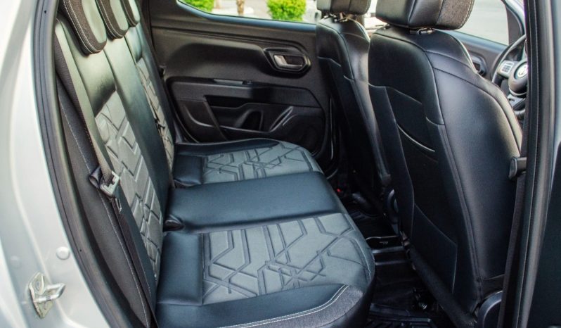 Dodge Ram 700 Laramie 2023 lleno