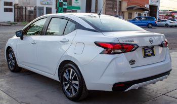 Nissan Versa Advance 2024 lleno