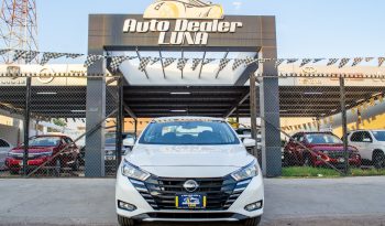 Nissan Versa Advance 2024 lleno