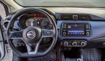 Nissan Versa Advance 2024 lleno