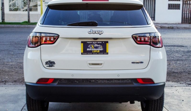 Jeep Compass Latitude 2021 lleno