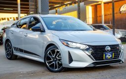 Nissan-Sentra-SR-2024-Plata-1