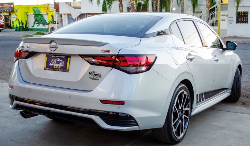 Nissan Sentra SR 2024 lleno