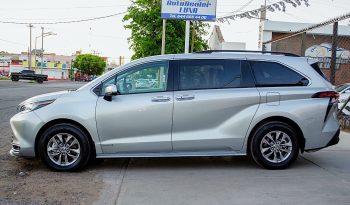 Toyota Sienna XLE 2021 lleno