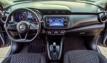 Nissan Kicks Advance 2023 lleno