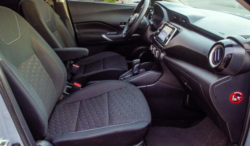 Nissan Kicks Advance 2023 lleno