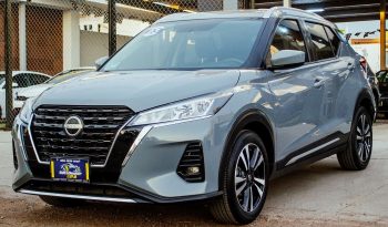 Nissan Kicks Advance 2023 lleno
