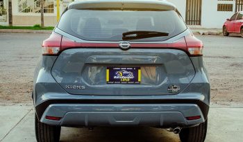 Nissan Kicks Advance 2023 lleno