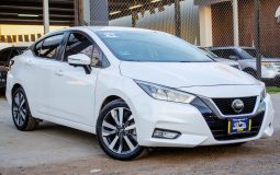 Nissan-Versa-Platinum-2021-Blanco-1