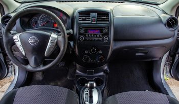 Nissan Versa Sense 2018 lleno