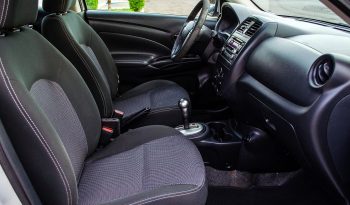 Nissan Versa Sense 2018 lleno