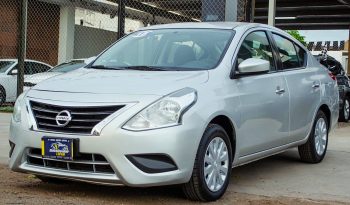 Nissan Versa Sense 2018 lleno