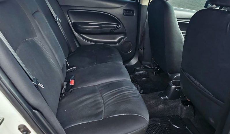 Dodge Attitude SE 2017 lleno