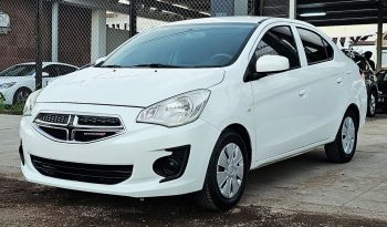 Dodge Attitude SE 2017 lleno